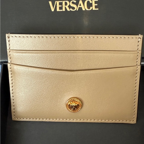 Versace Tan Leather Card Holder New in box - Picture 1 of 6